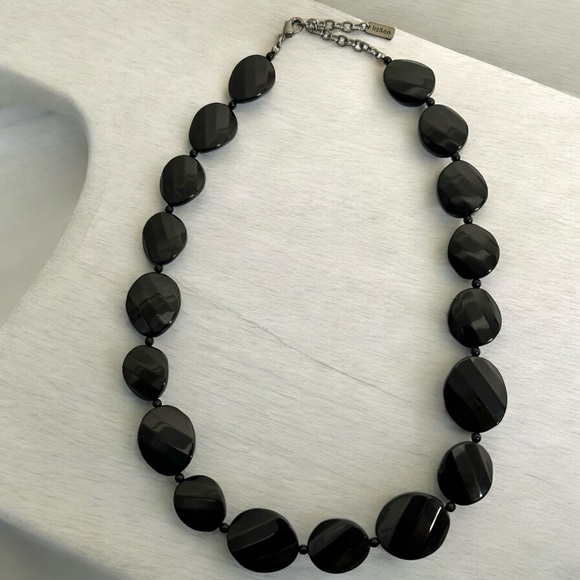 Liz & Co. Black Faceted Oval Bead Statement Piece Necklace - Picture 6 of 15